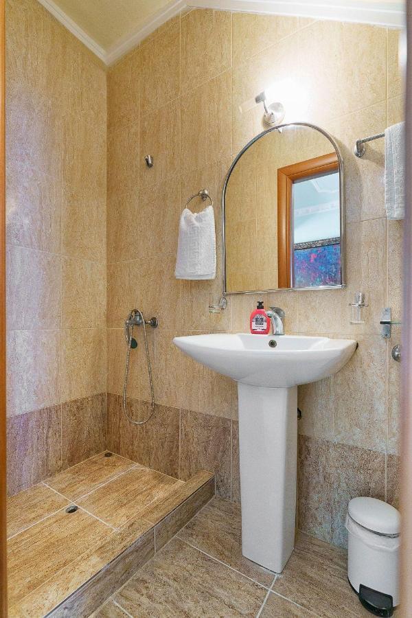 Apartments Alexandros โปไลโครโน ภายนอก รูปภาพ