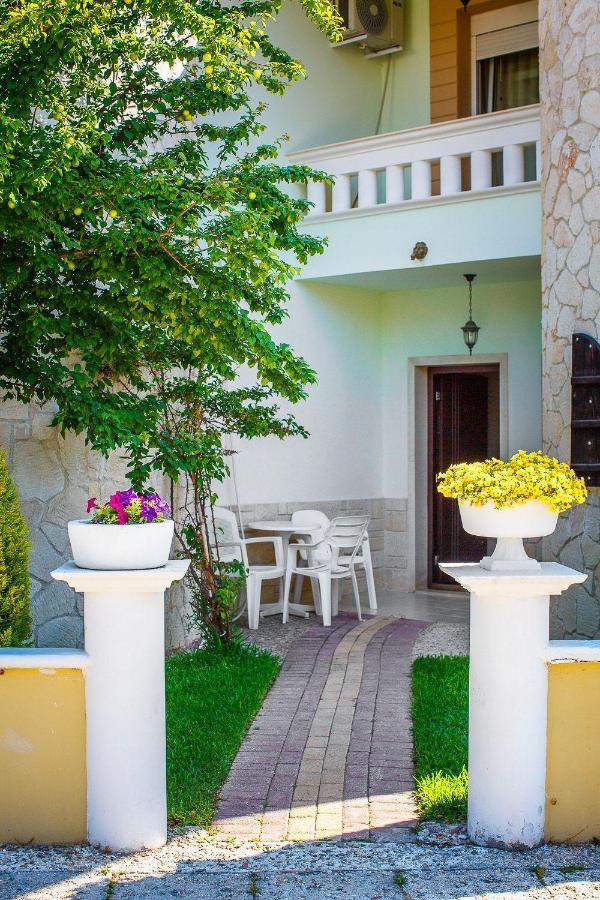 Apartments Alexandros โปไลโครโน ภายนอก รูปภาพ