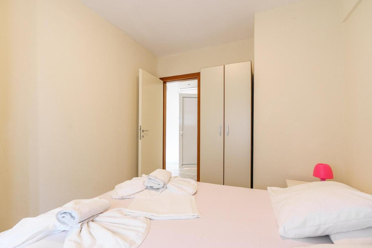 Apartments Alexandros โปไลโครโน ภายนอก รูปภาพ
